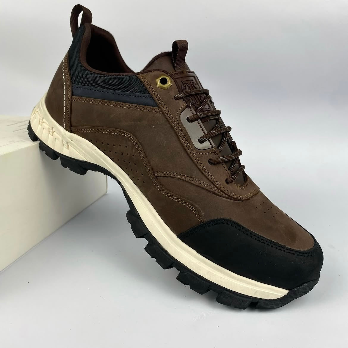 ZAPATILLA REX MARRÓN